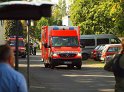 Einsatz BF Koeln Hoehenretter Koeln Stammheim Georg Beyerstr P075